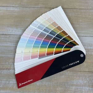 Benjamin Moore Collections Fan Deck Color Preview 8/2018 M2440564TL